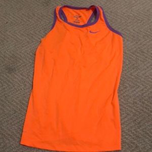 Nike workout tank top
